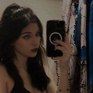 Meet your Posher, Kiki